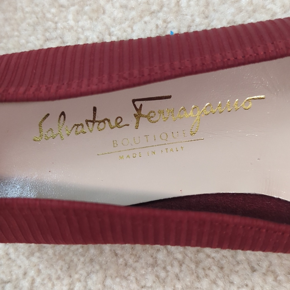 Soft Red Suede Ferragamo Flats - Picture 4 of 5